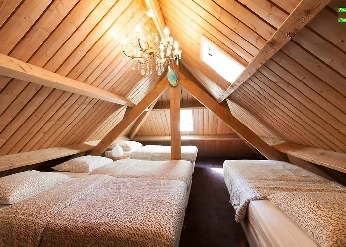 Bos Holiday home Putten